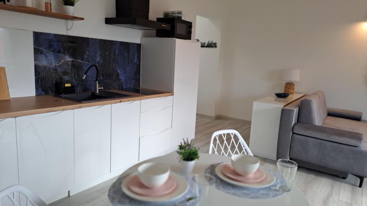 Apartamenty Bujaki أوسترون المظهر الخارجي الصورة